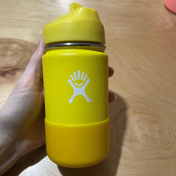 2- 12 oz hydro flask with silicone sleeve and straw cap in yellow or pink - Picture 2 of 10